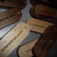 Брендирование деревенной флешки